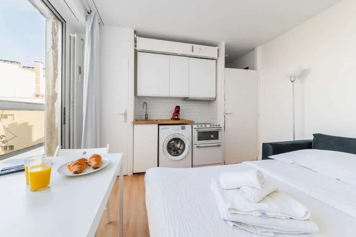 Zzz Felix Apartment Paris 0*,
